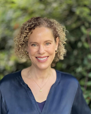 Pamela Galowitz Headshot